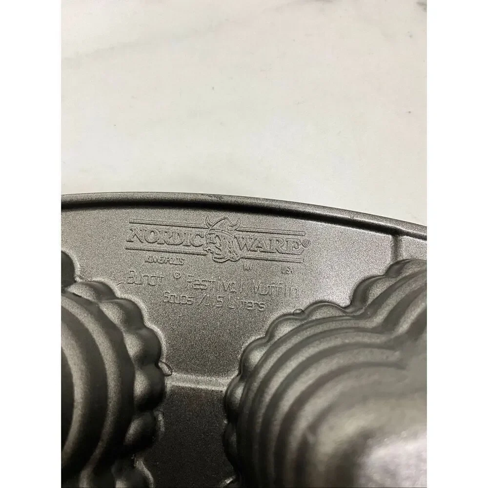NORDIC WARE Festival Muffin Pan